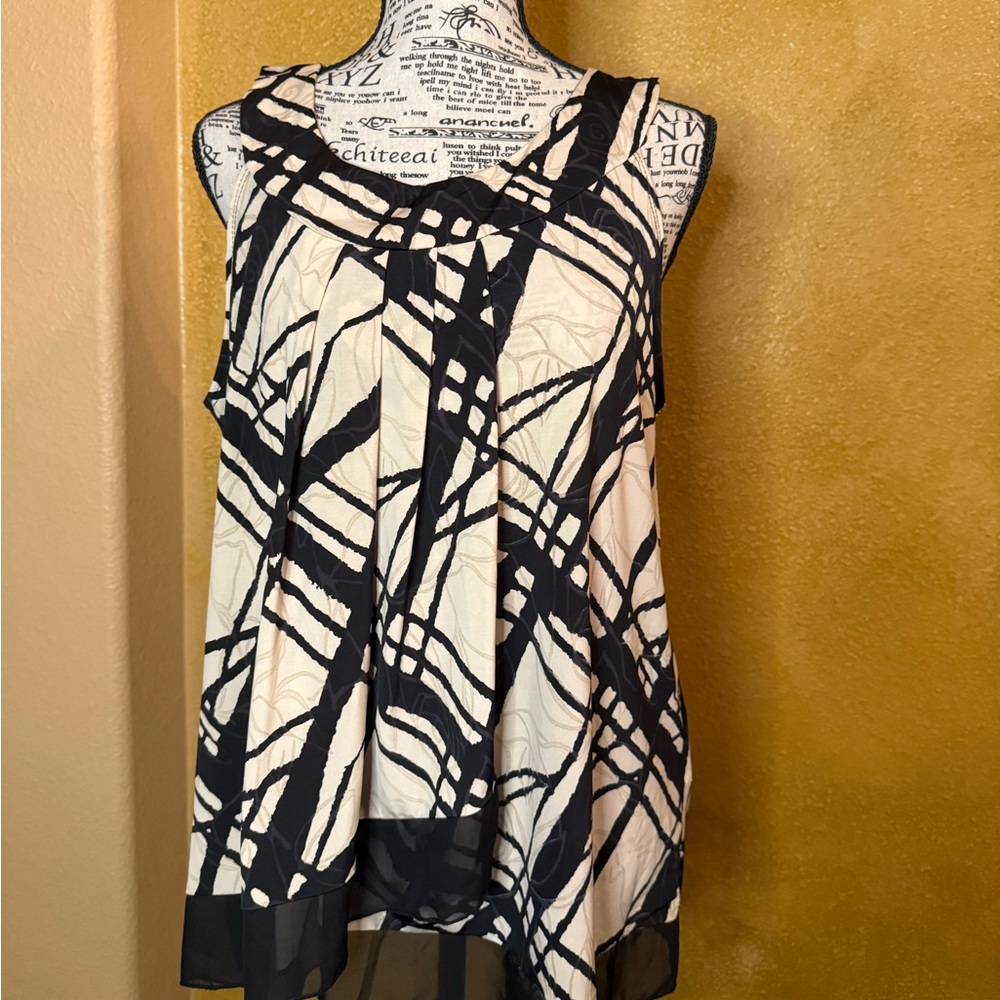 Cream & White Flowy Tank Blouse
